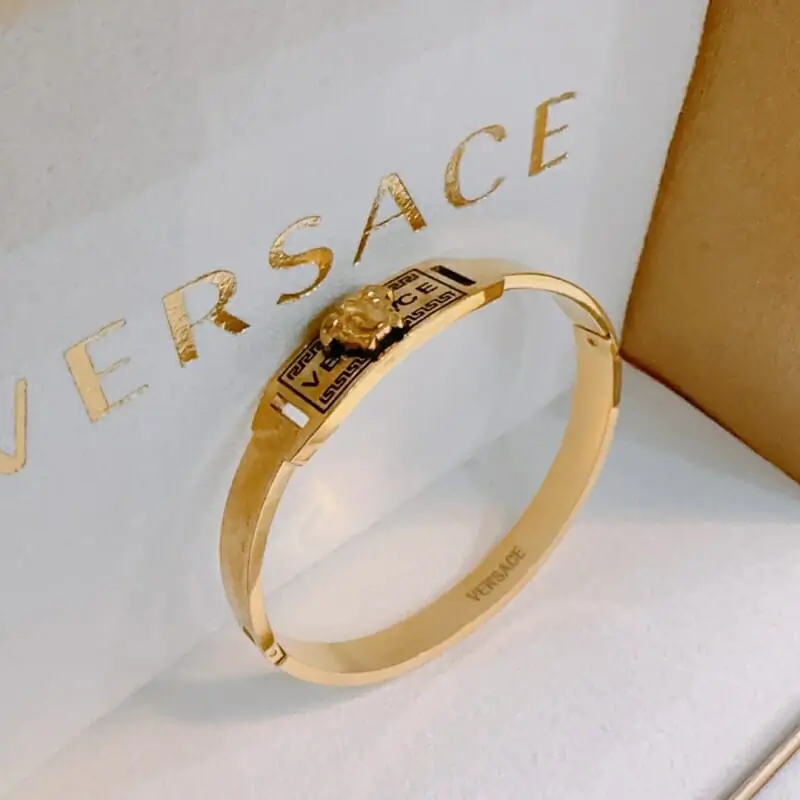 versace bracelets s_12701a42